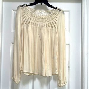 Never been worn- off white- long sleeve Aeropostale shirt size small